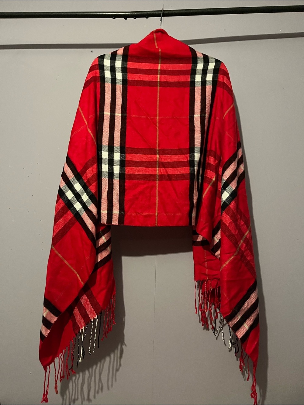 Burberry Nova Check Shawl